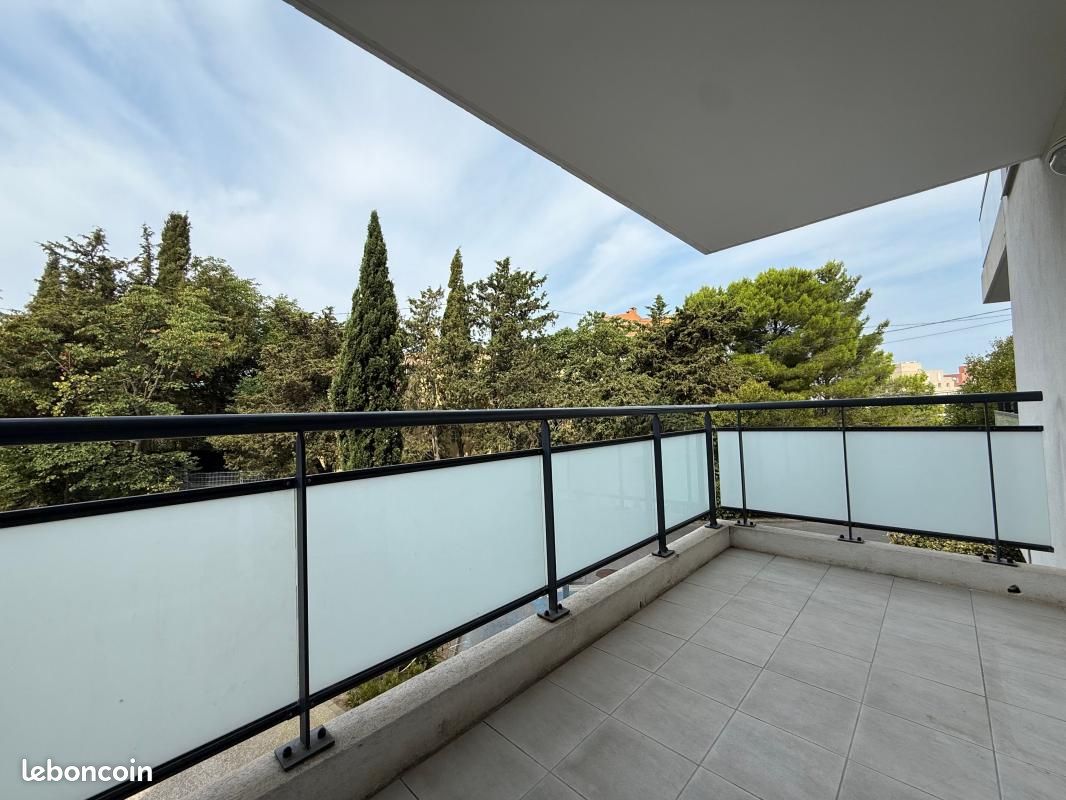 Appartement 1 pièce 28 m² · à Marseille · 28 m² · 690 €/mois