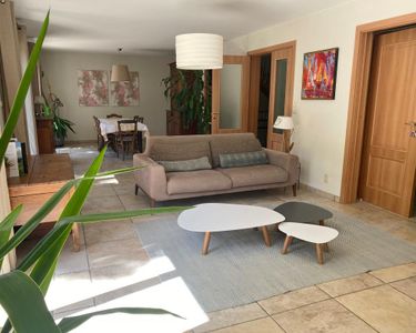 Maison 1 250 000 € - 230 m²