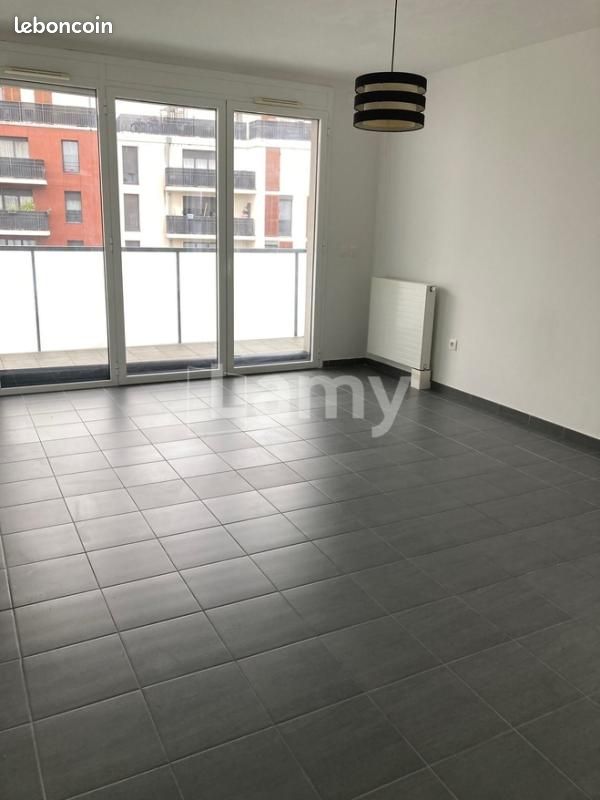 Appartement 3 pièces 73 m² · à Colombes · 73 m² · 1 495 €/mois