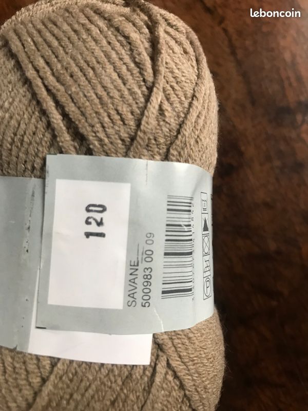 Lot De 2 Pelotes De Coton CABOTINE FEUILLE - Couleur Verte, Aiguille 3.5, Neuves