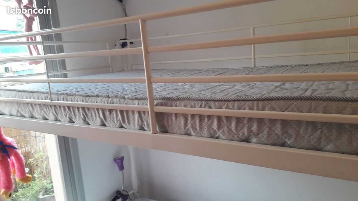 Lits superposés structure métallique et matelas (image 3)