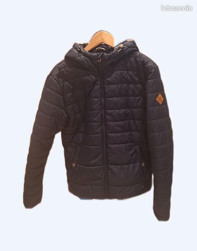 A vendre doudoune jack&Jones (image 1)