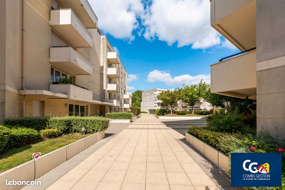 Appartement a louer combs-la-ville - 2 pièce(s) - 48 m2 - Surfyn