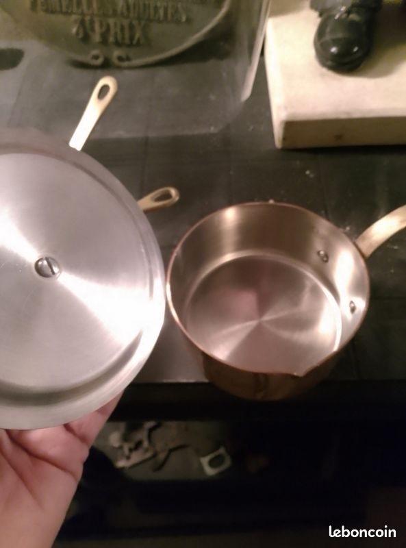 Lot petites casseroles cuivre avec couvercles made in France (image 2)