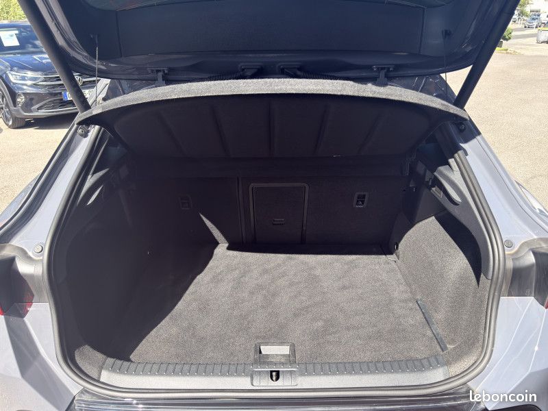 Cupra FORMENTOR 1.5 ETSI HYBRID 150CH V DSG7 (image 11)