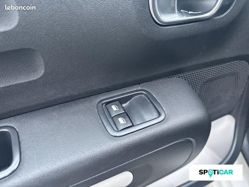 Citroën C3 (3) PureTech 83 BVM Live (image 17)