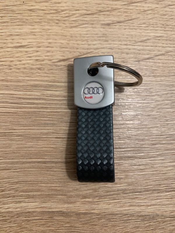 Porte clé en lanière Audi