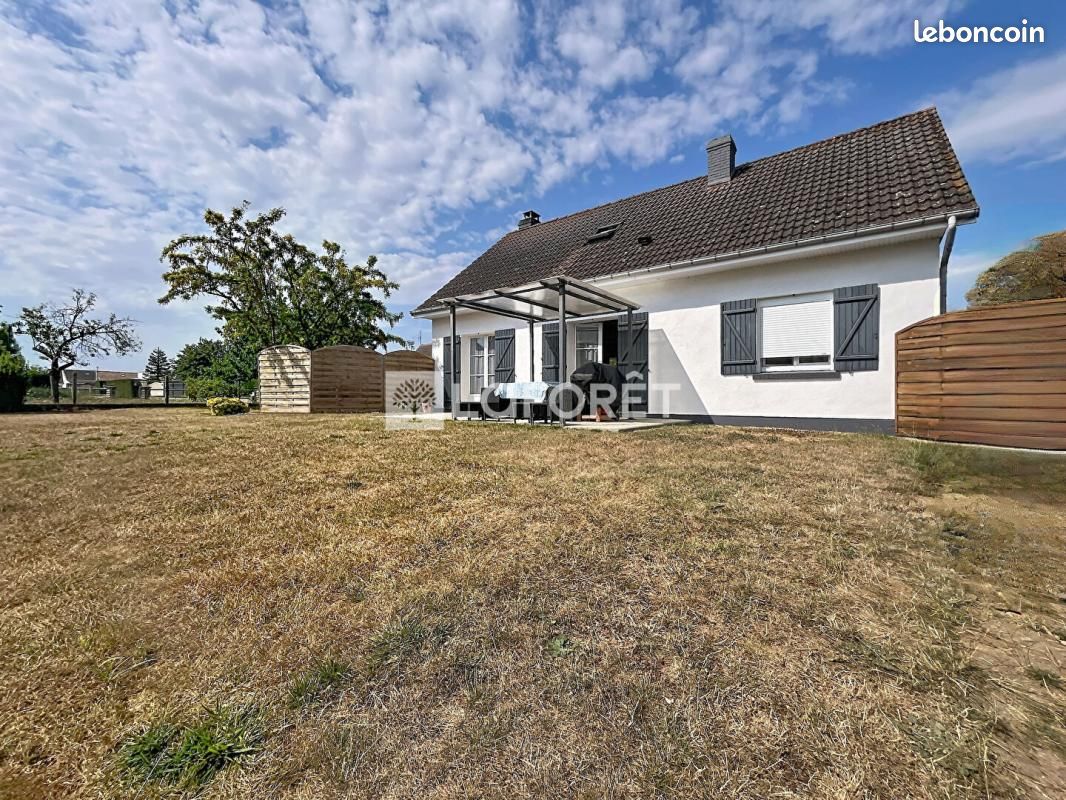 Maison 6 pièces 122 m² · à Sailly-Flibeaucourt · 122 m² · 262 500 €