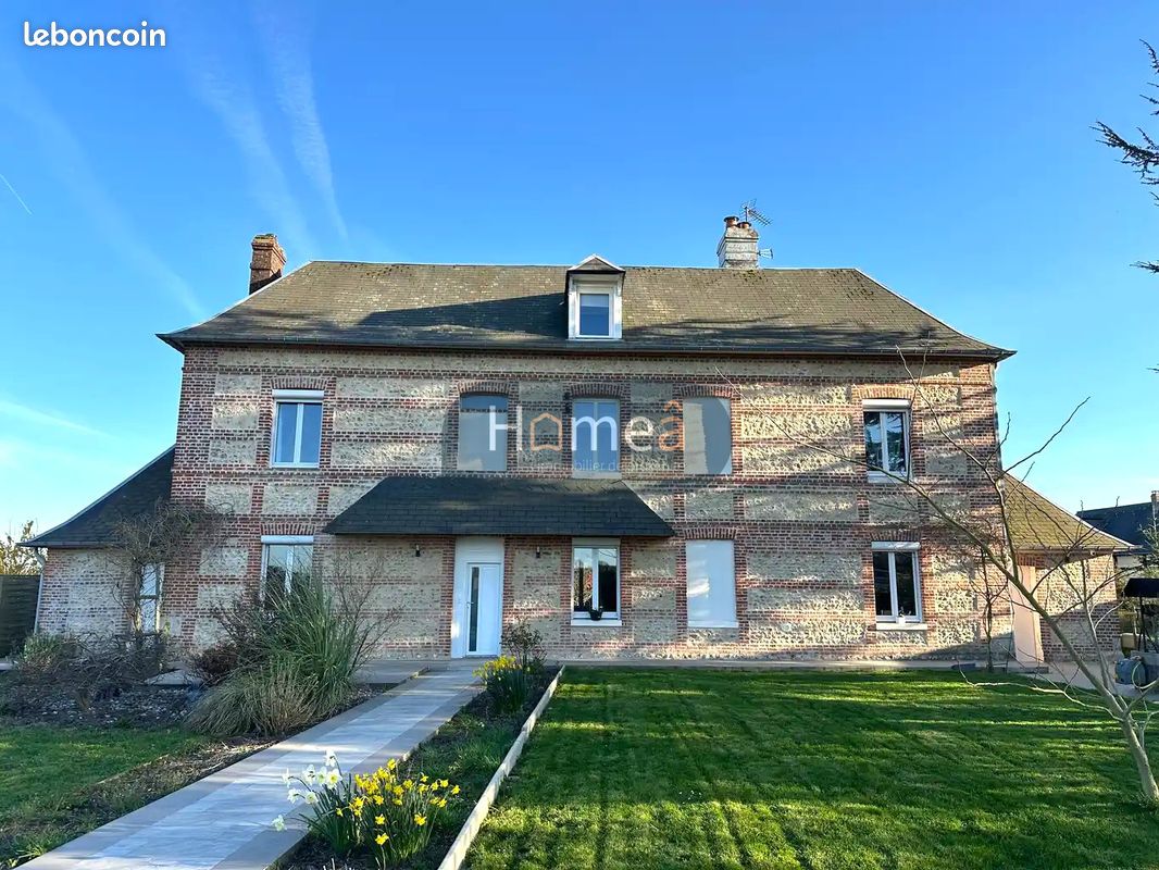 Maison 7 pièces 188 m² · à Clères · 188 m² · 356 000 €