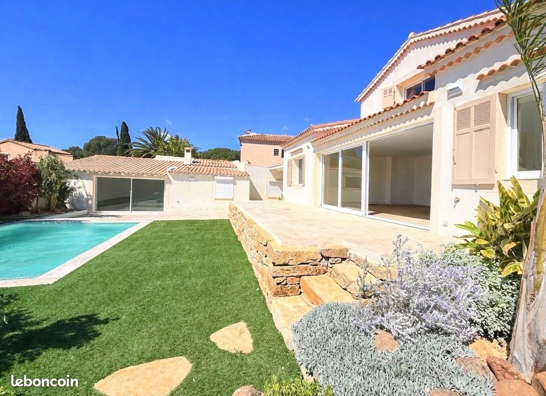 Maison 7 pièces 195 m² · à Bandol · 195 m² · 1 550 000 €