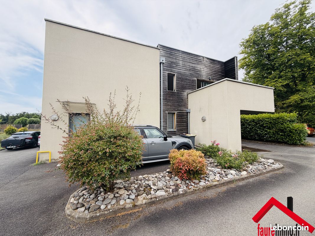Immeuble 3 pièces 120 m² · à Varetz · 120 m² · 169 900 €