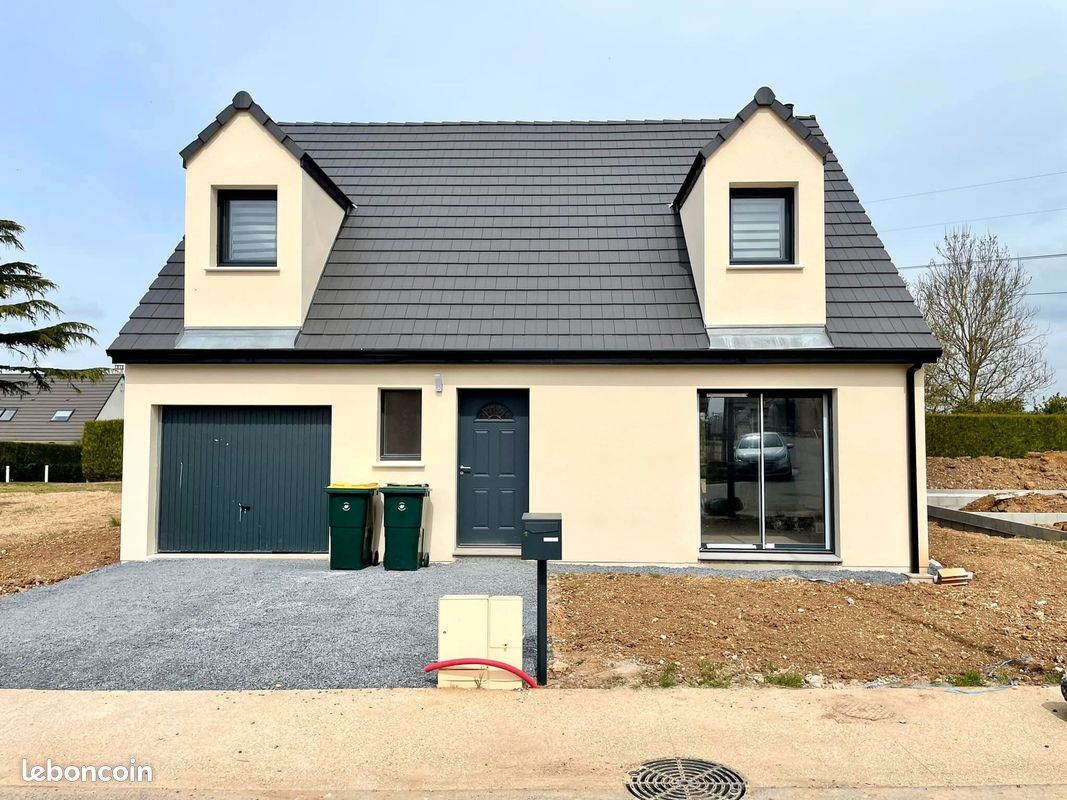 Maison 5 pièces 120 m² · à Pissy-Pôville · 120 m² · 335 000 €