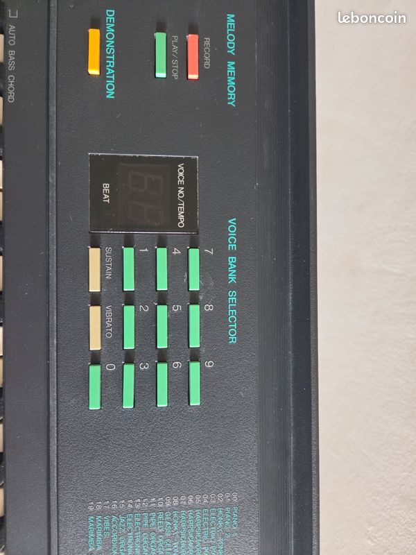 Synthétiseur Yamaha PSR-6 (image 3)