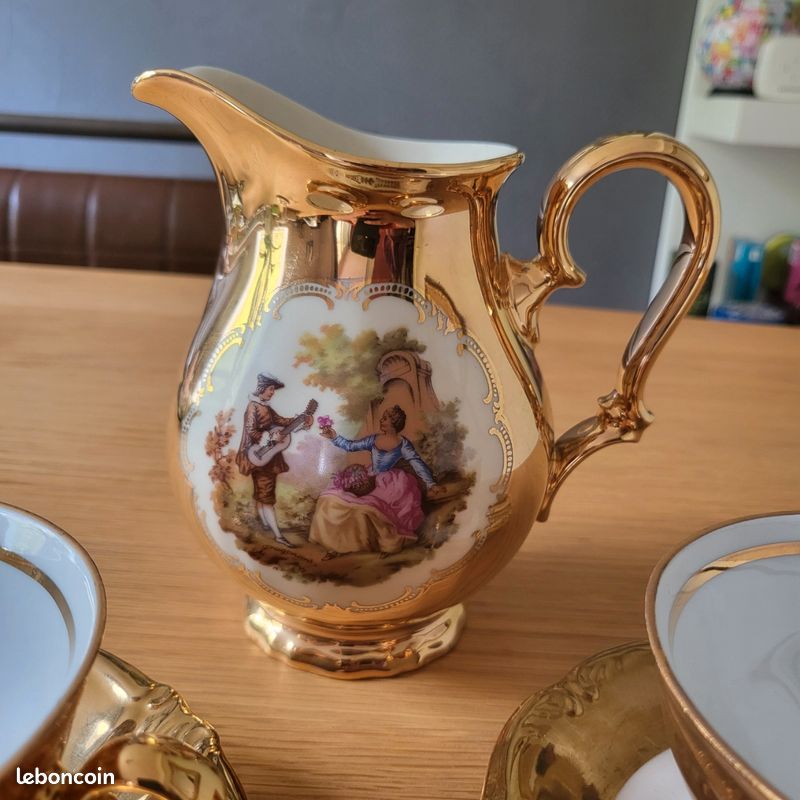 Service à café vintage en porcelaine dorée de style Bavaria (image 2)