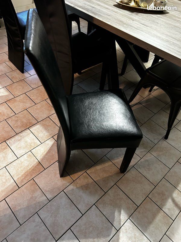 Vend chaises très bon en état (image 3)