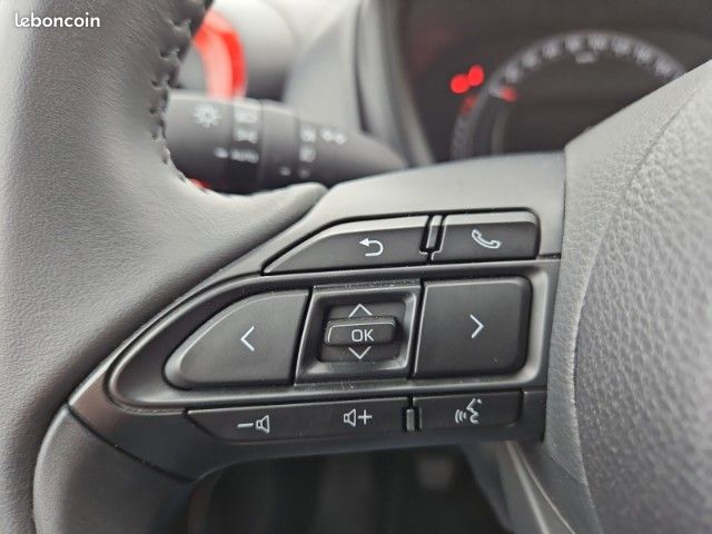 Toyota aygo x 1.0 VVT-i 72 Design 5P (image 10)