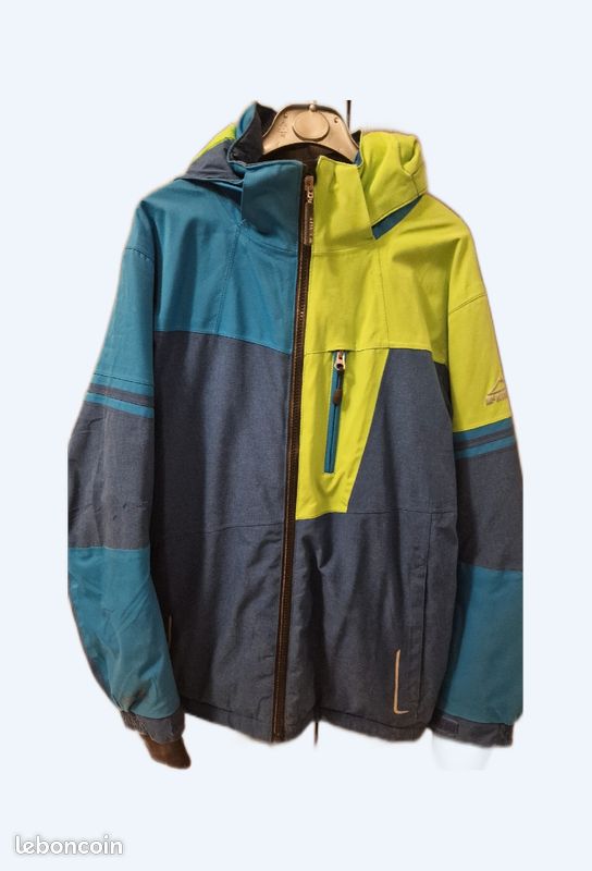 Blouson de ski McKinley Aquamax Vêtements