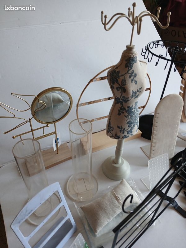 20 supports de bijoux (image 6)