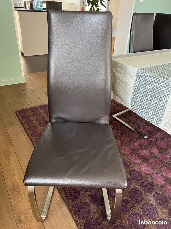 6 chaises simili cuir marron bon état (image 4)