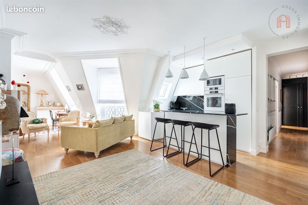 Appartement 2 pièces 64 m² · à Paris · 64 m² · 695 000 €