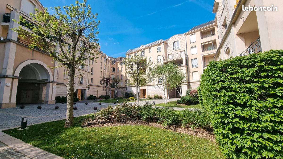 Appartement 1 pièce 25 m² · à Maisons-Laffitte · 25 m² · 850 €