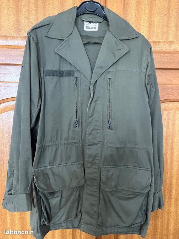 Treillis militaire, veste et pantalon (image 1)