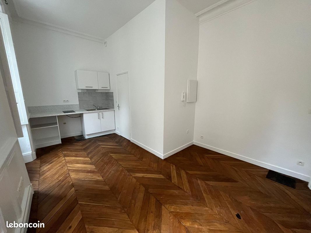 Appartement 1 pièce 18 m² · à Angers · 18 m² · 440 €/mois