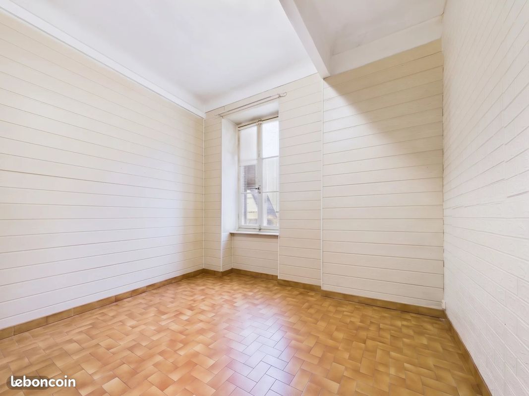 Appartement 3 pièces 56 m² · à Menton · 56 m² · 235 000 €