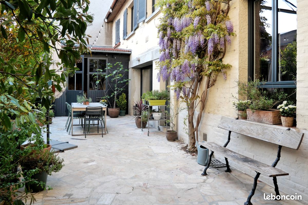 Maison 8 pièces 160 m² · à Reims · 160 m² · 530 000 €