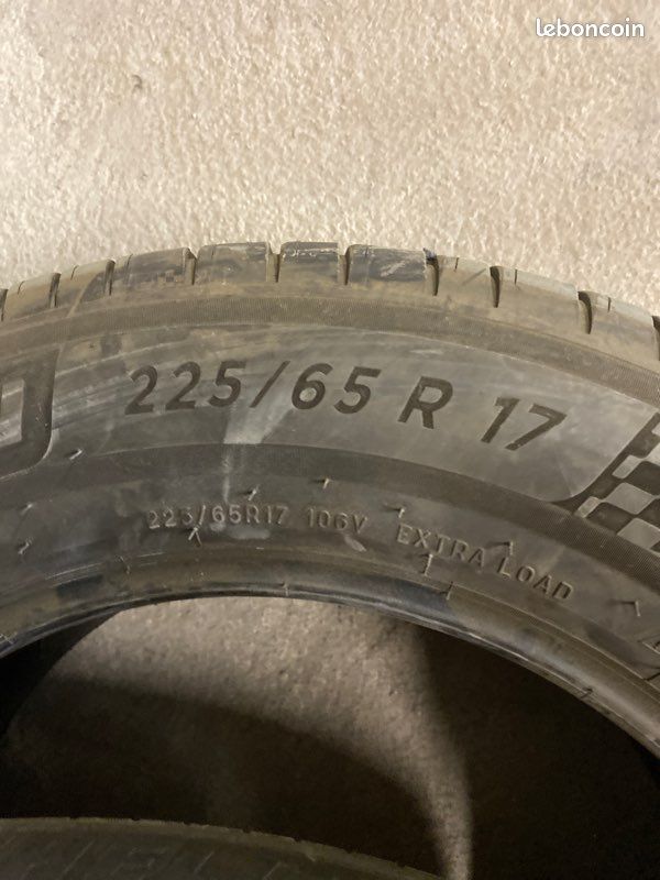 2 pneumatiques 225 65 17 Michelin été (image 3)