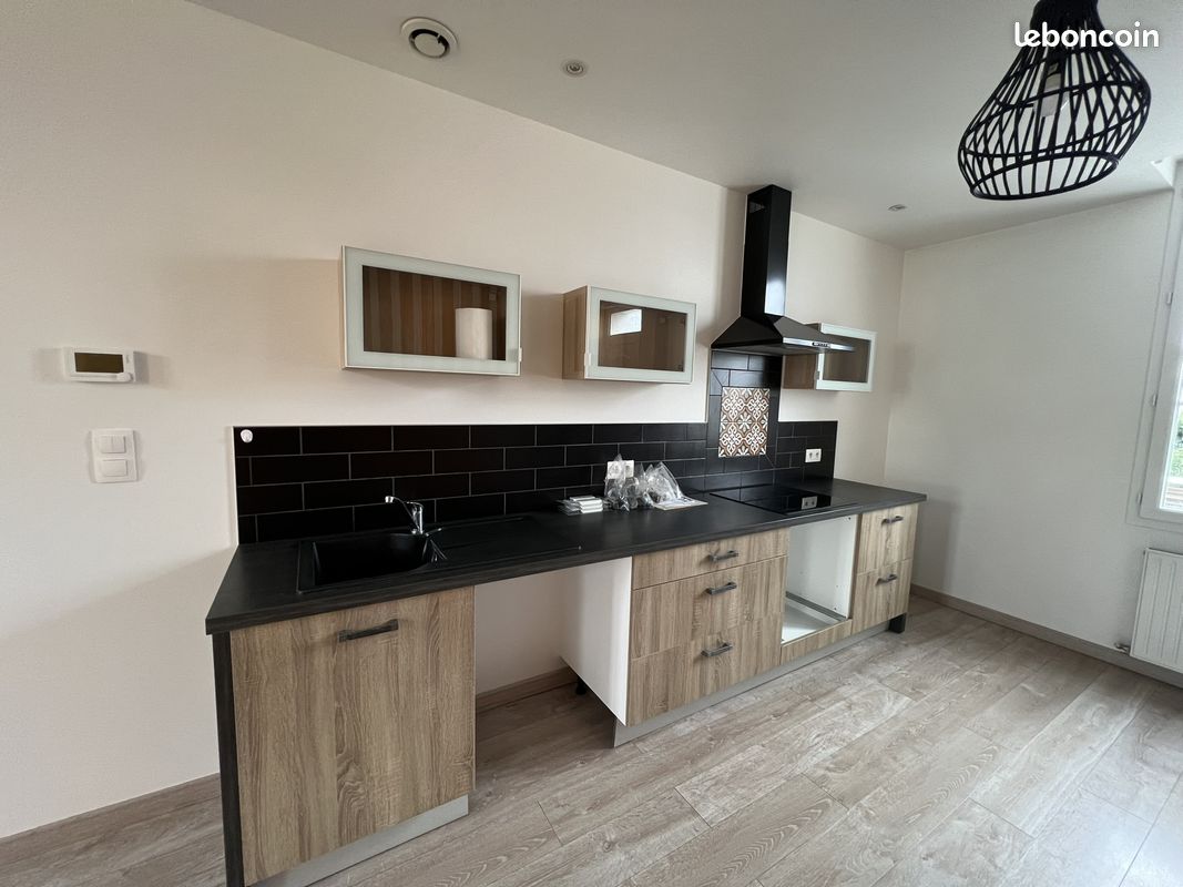 Maison 3 pièces 75 m² - Coutras 33230 (image 3)