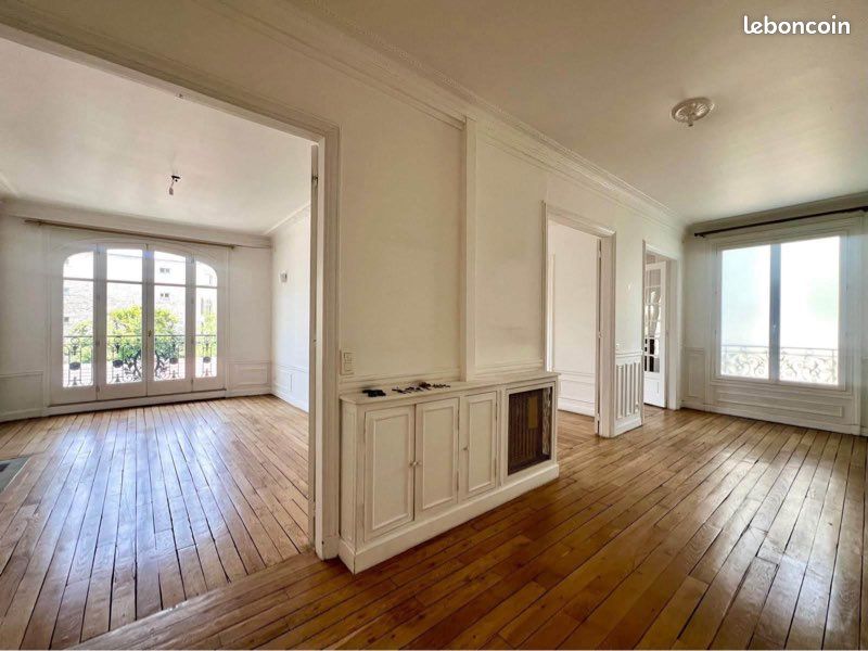 Appartement 6 pièces 155 m² · à Paris · 155 m² · 4 500 €