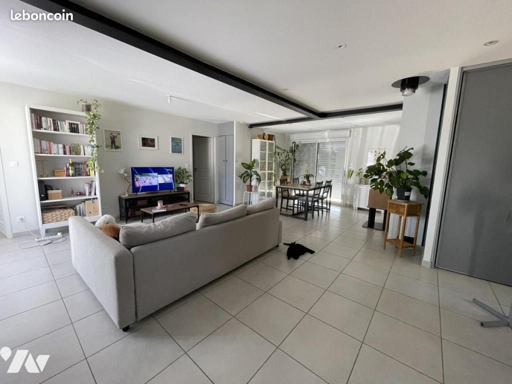 Maison 4 pièces 103 m² · à Areines · 103 m² · 875 €