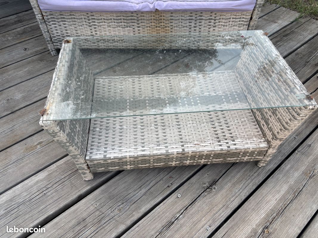 Salon de jardin en résine tressée + table verre + coussins (image 3)