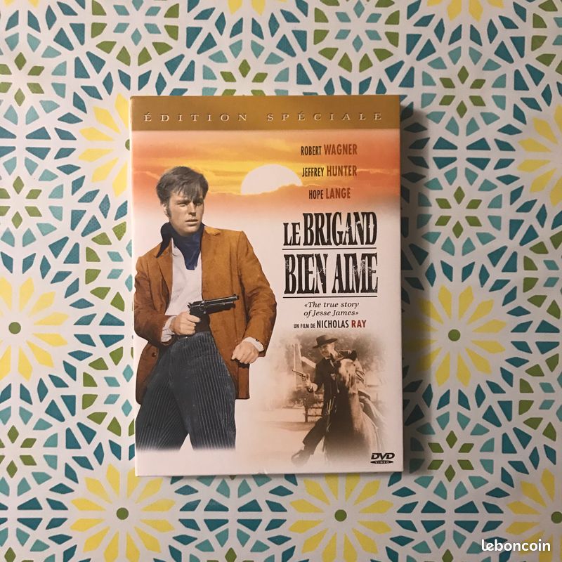 DVD - LE BRIGAND BIEN AIME de Nicholas RAY avec Robert WAGNER, Jeffrey HUNTER, Hope LANGE - 1957 (image 1)