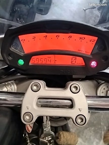 Ducati Monster 696 - 2010 (image 2)