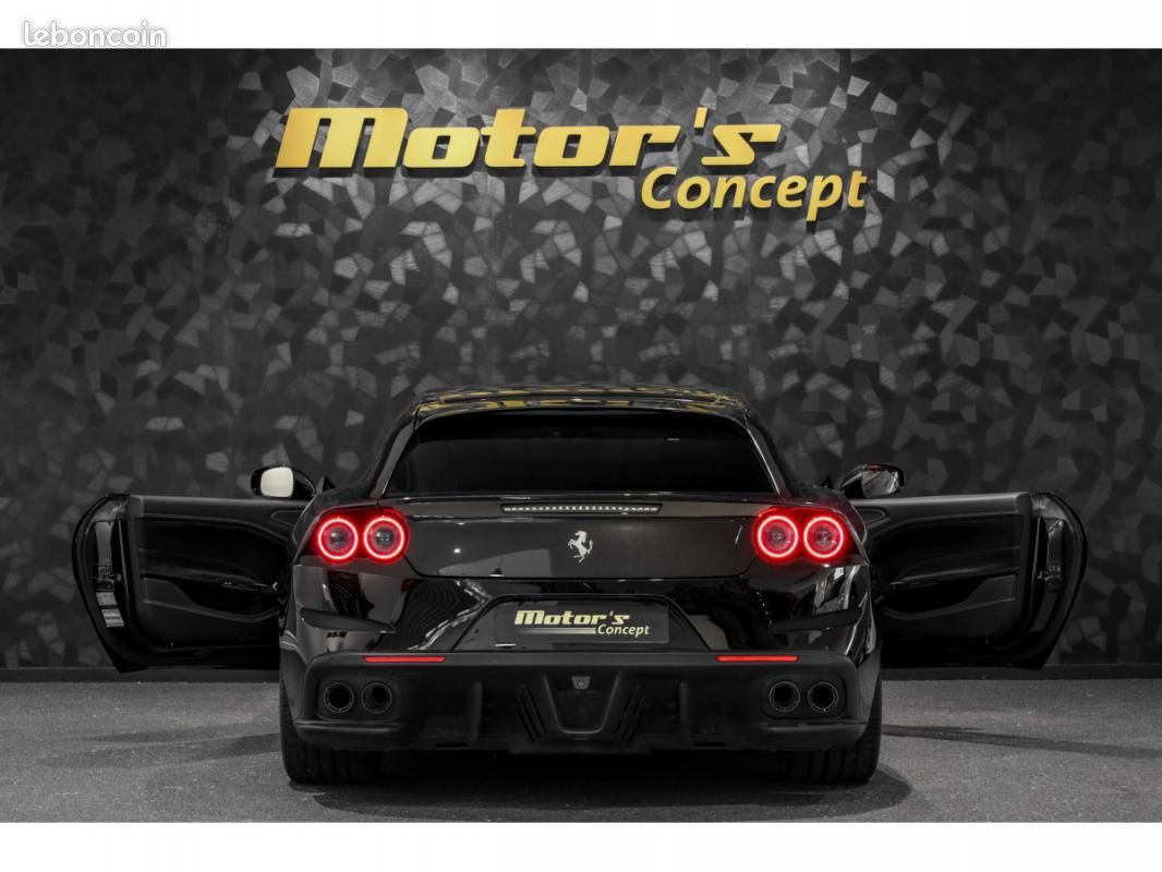 Ferrari GTC4 Lusso V8 - NERO DAYTONA / CAMÉRA CARBONE SIÈGES VENTILÉS ALCANTARA (image 5)