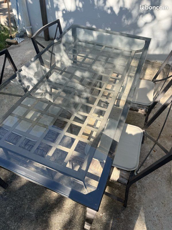 Table de jardin en fer et verre avec 4 chaises (image 2)