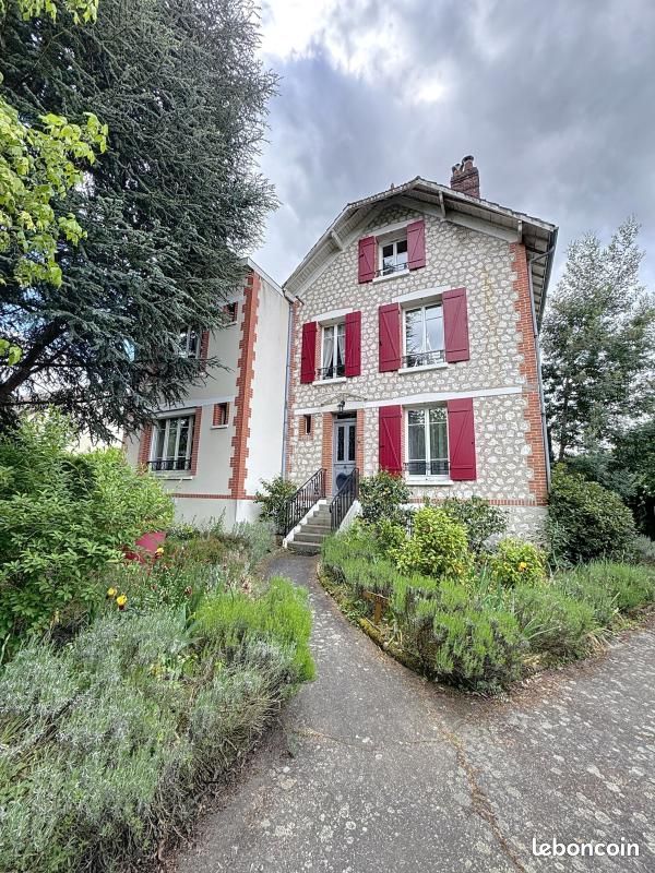 Maison 7 pièces 223 m² · à Monts · 223 m² · 527 500 €