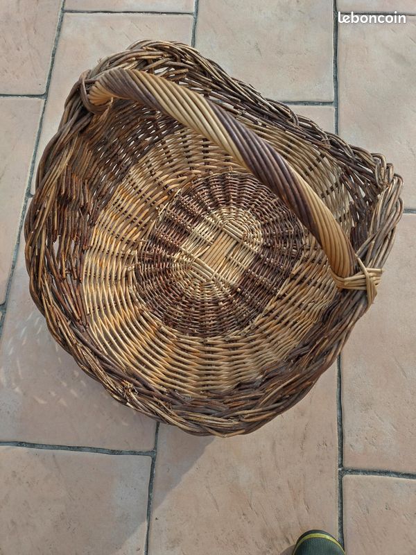 Panier à bois en osier tressé (image 3)