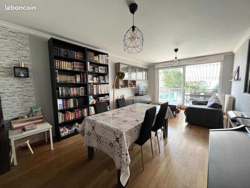 Appartement 3 pièces 73 m² · à Dijon · 73 m² · 240 000 €