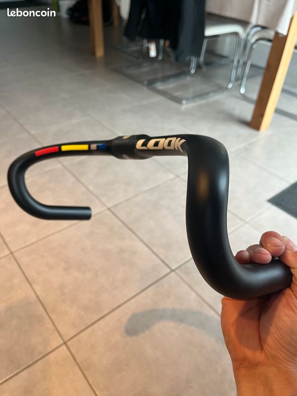Vend cintre LOOK carbone piste (image 3)