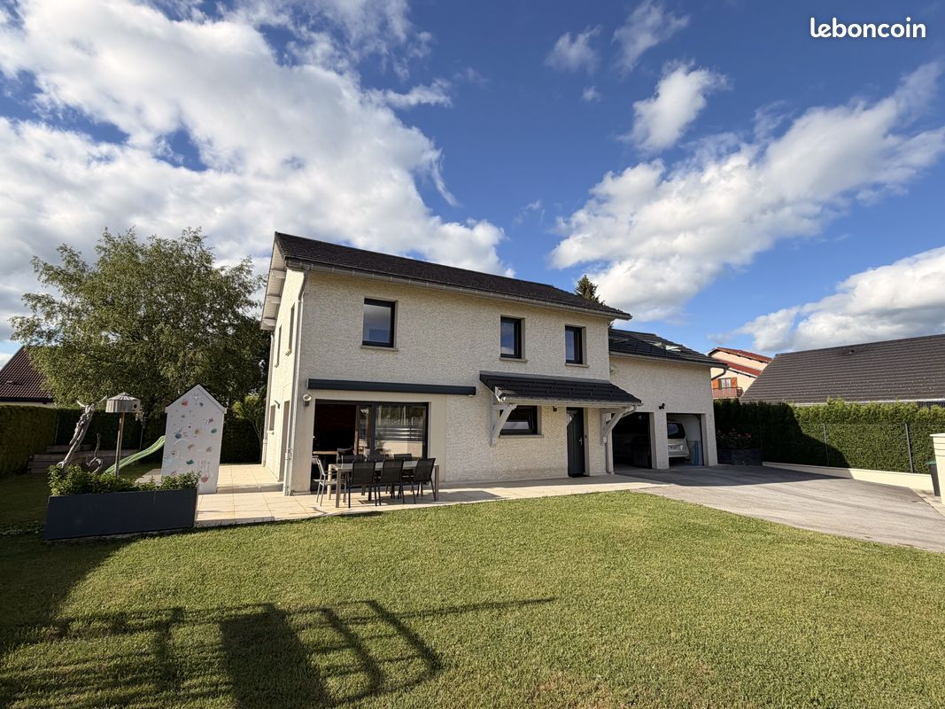 Maison 7 pièces 150 m² · à Pontarlier · 150 m² · 498 000 €
