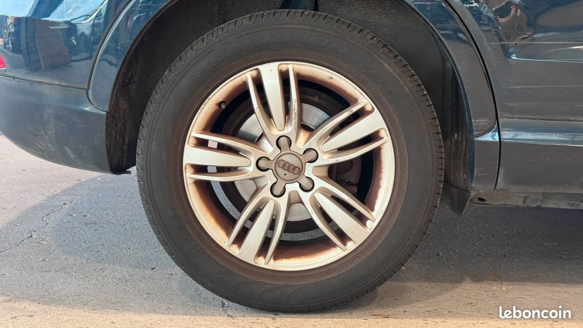 Audi Q3 2.0 TFSi 211ch Ambiente - Moteur à chaîne - Radar de recul - Climatisation bi-zones (image 24)