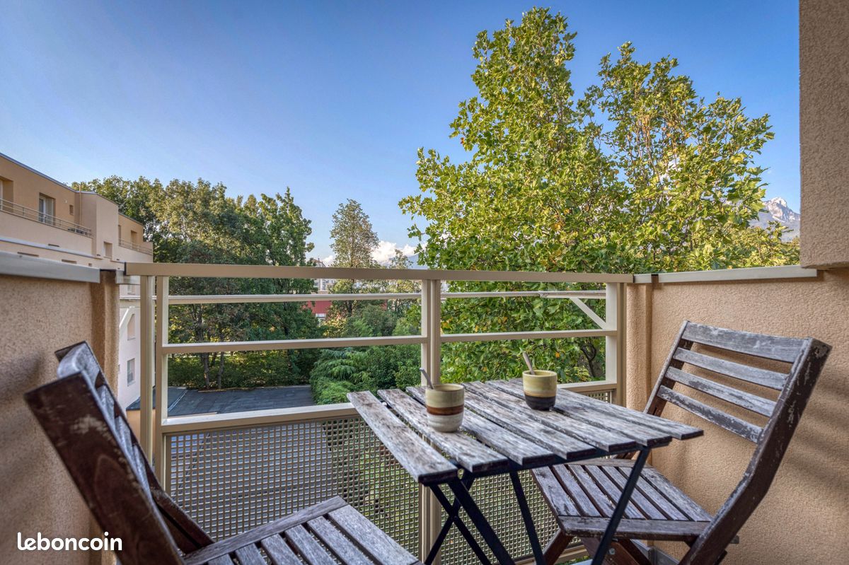 Appartement 3 pièces 60 m² · à Grenoble · 60 m² · 140 000 €