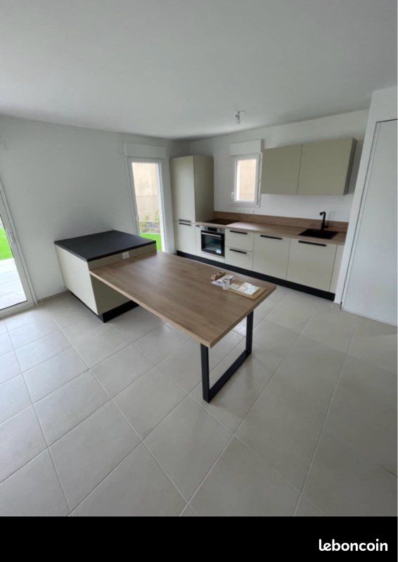 Appartement 2 pièces 60 m² · à Puget-sur-Argens · 60 m² · 1 400 €/mois