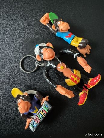 Lot De 3 Portes-Clés Et Pins WAIKIKI – Vintage Années 80 – Mattel – Neufs