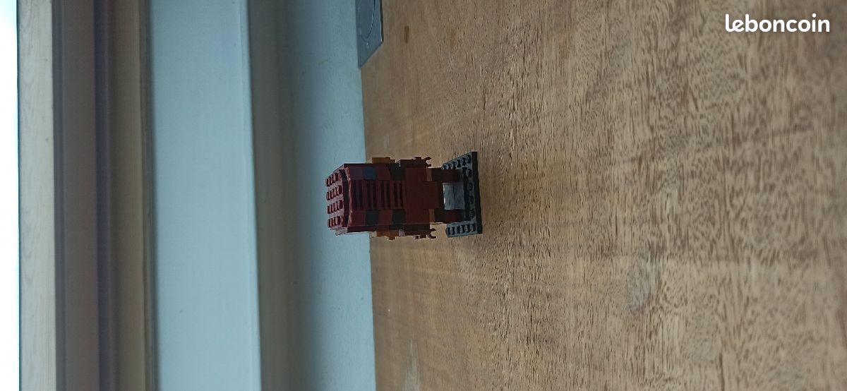 Lego brick heads flash (image 2)