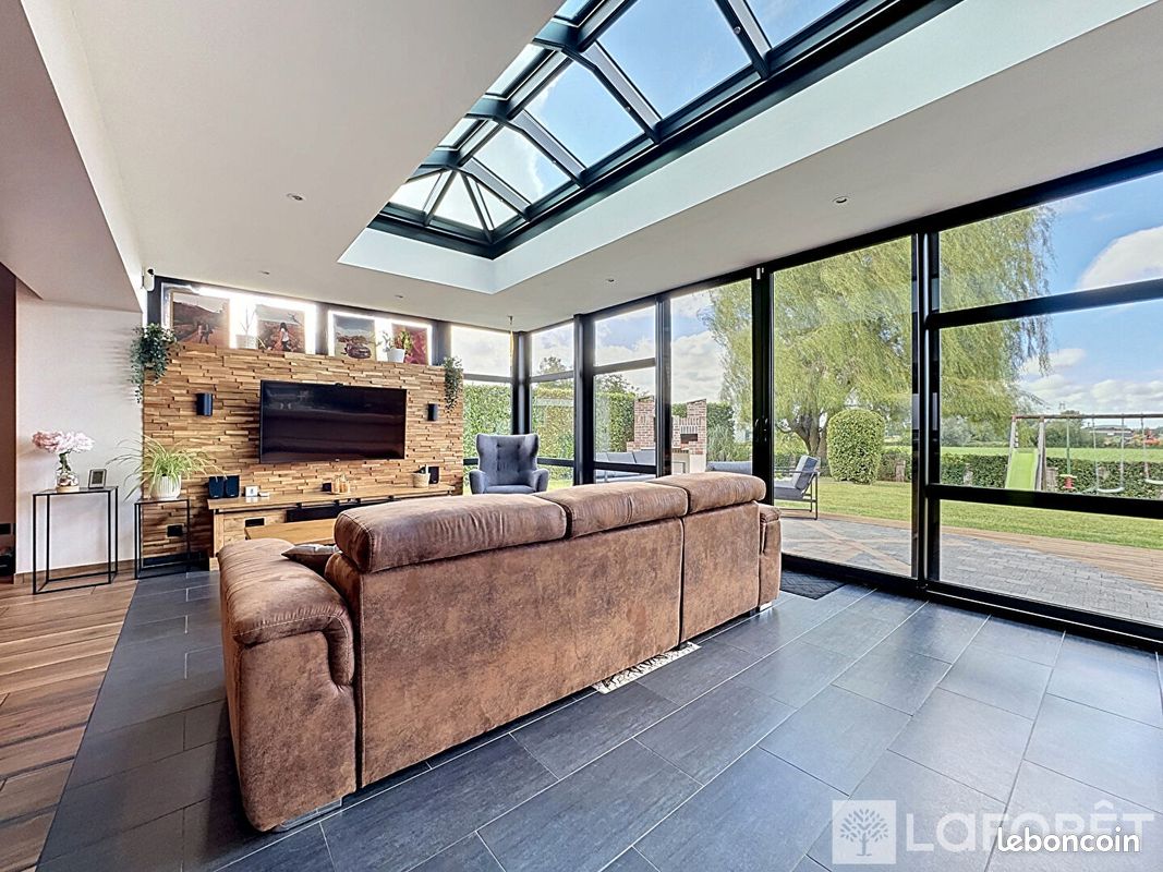 Maison 6 pièces 151 m² · à Borre · 151 m² · 420 000 €