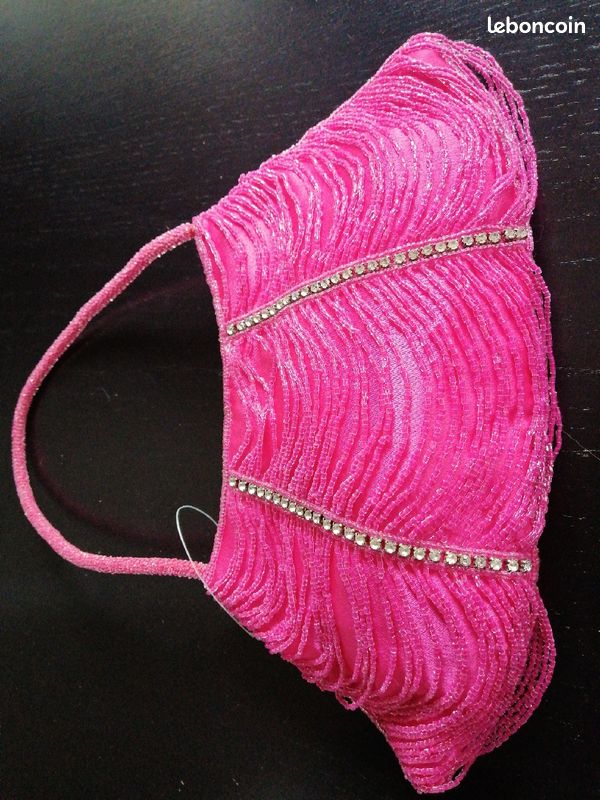 Pochette de soirée perlée neuve rose fushia et strass fermeture zip (image 7)